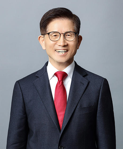 Chairperson Economic, Social, and Labor Council Kim, Mun-su